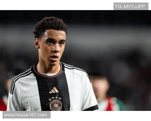 加克波的崛起之路:从默默无闻到足坛新星的传奇旅程